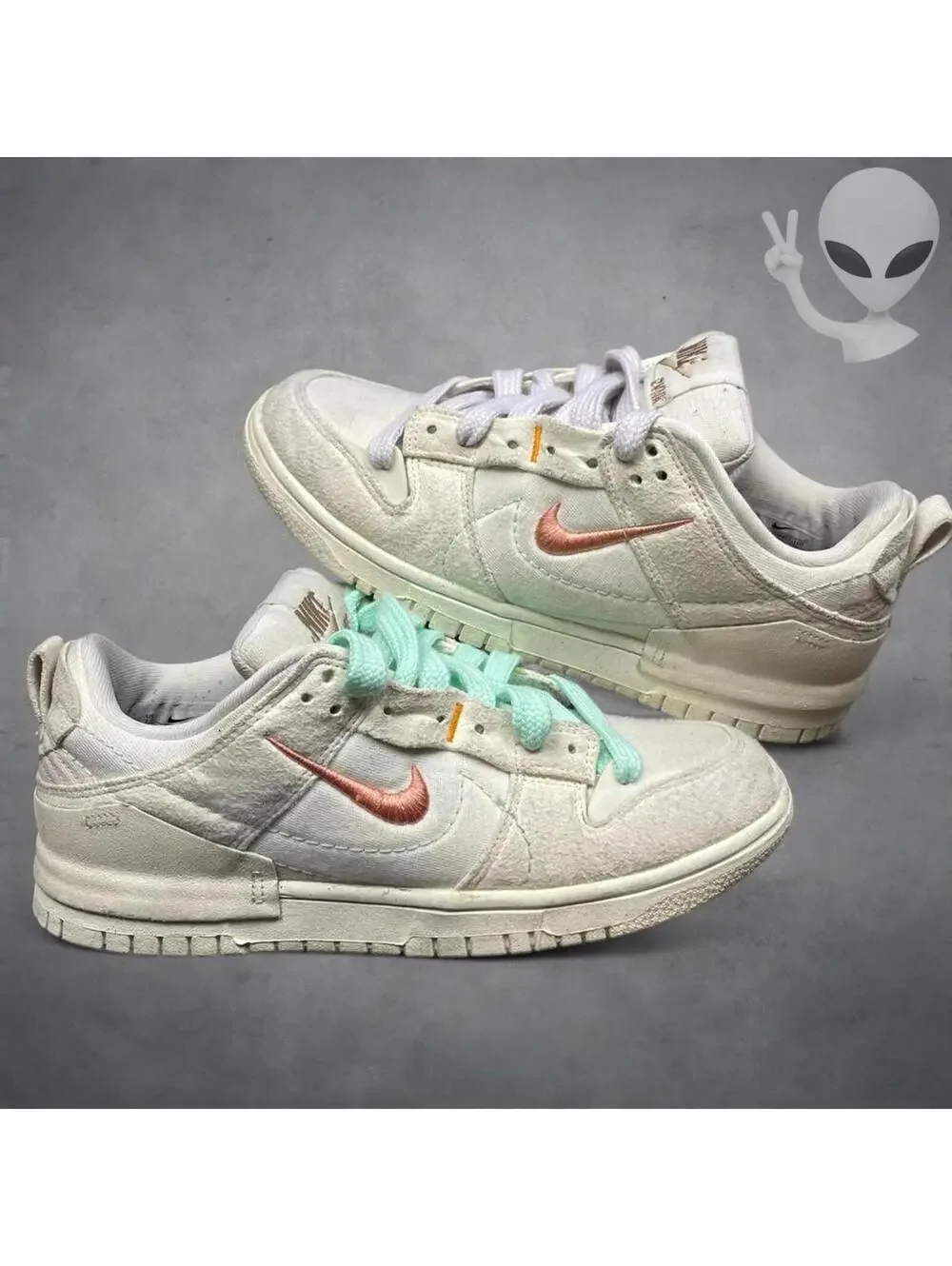 Nike Dunk Low Disrupt 2 Pale Ivory Womens Size 7.5 Pink Sail DH4402-100 Suede
